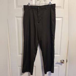 Men's Dockers Tour pants